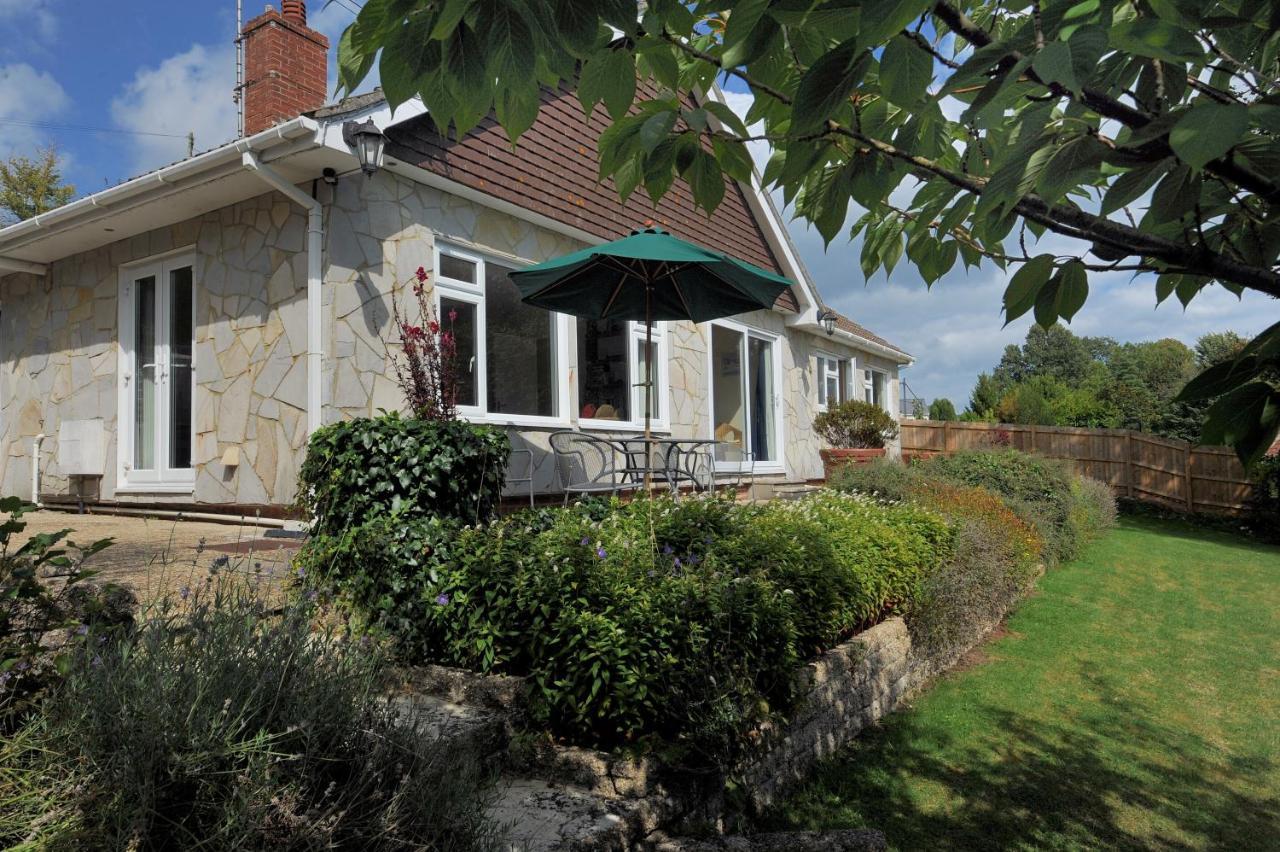 Strathaven Villa Uplyme Екстериор снимка
